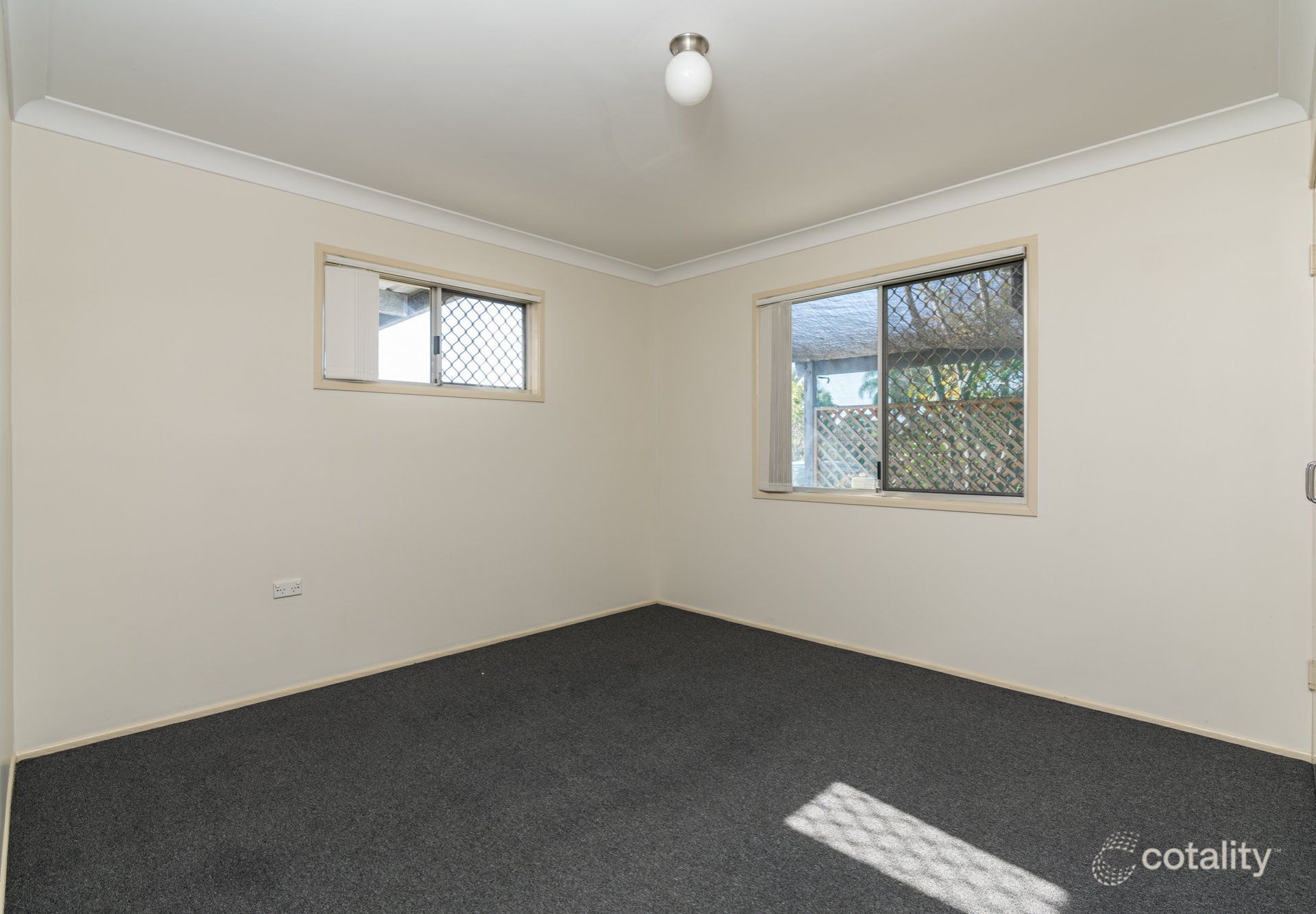 34 Carinya St, Crestmead, QLD 4132