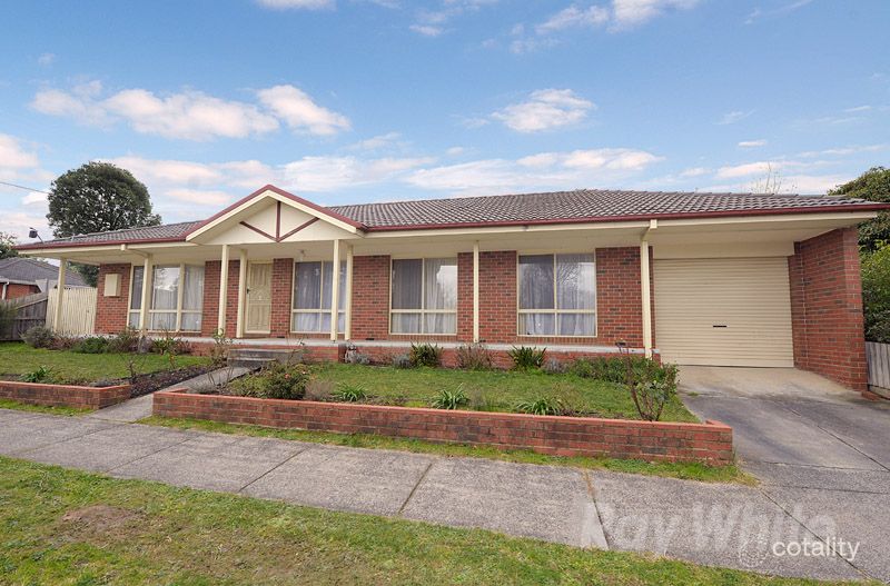 19 Ashton Rd, Ferntree Gully, VIC 3156