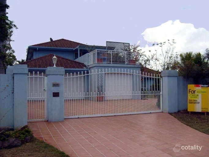25 Peninsula Ct, Mermaid Waters, QLD 4218