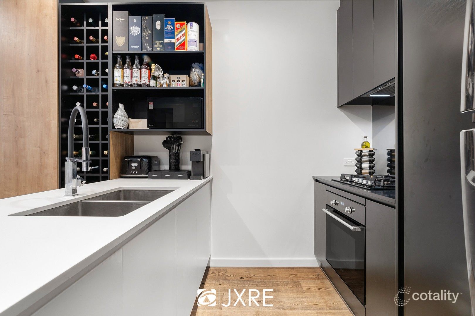 207/66 Bent St, Mckinnon, VIC 3204