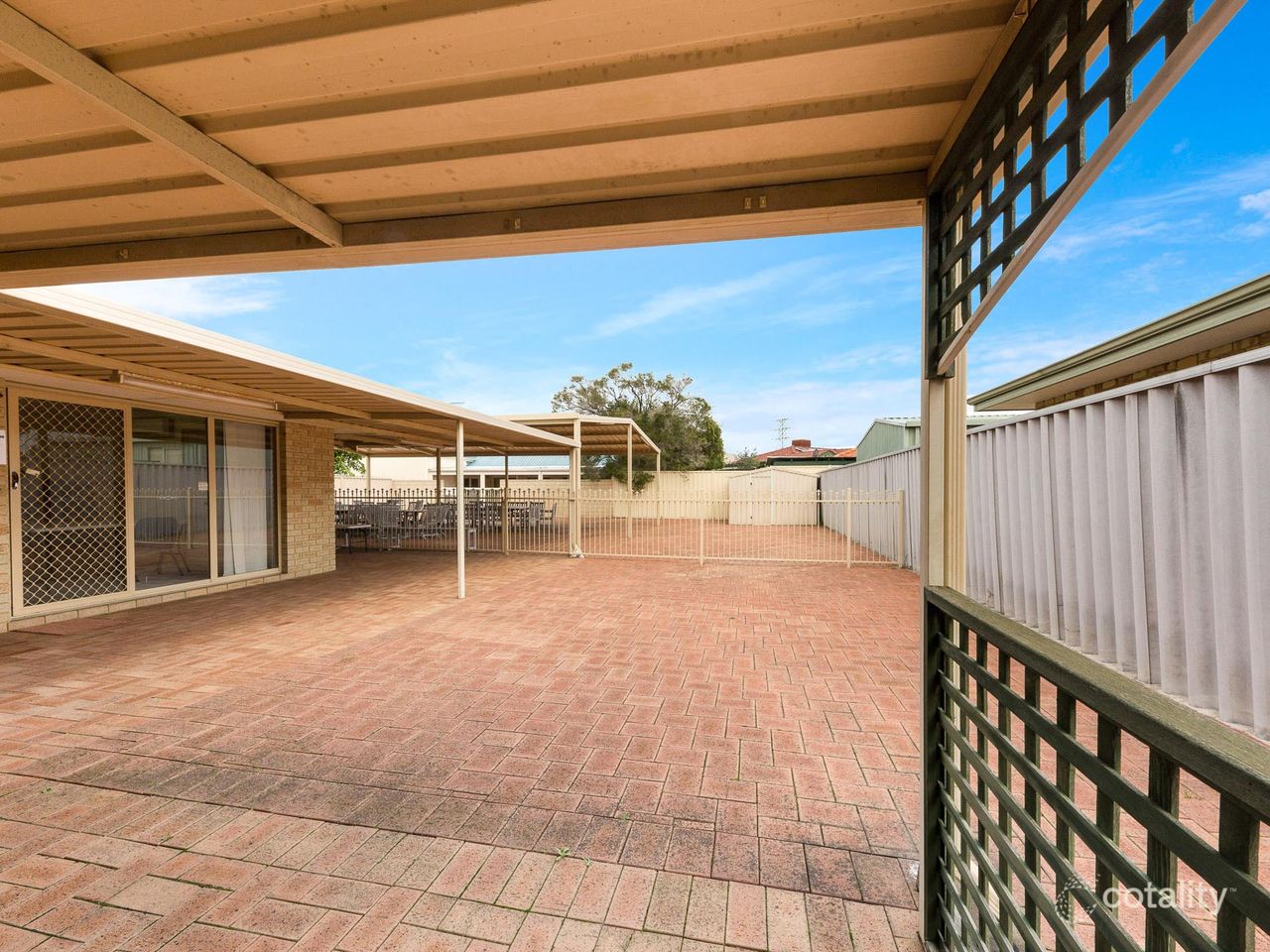 93 Collins Rd, Willetton, WA 6155