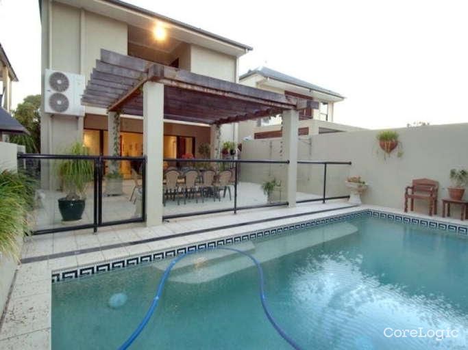 14 Milne St, Clayfield, QLD 4011