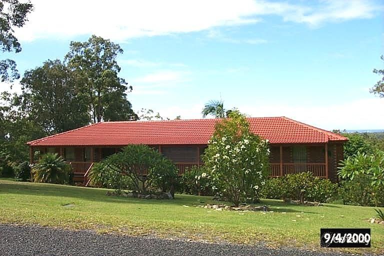 84 Castle Hill Dr S, Gaven, QLD 4211