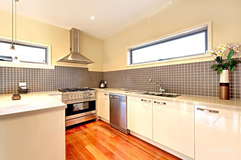 19 Armstrong Rd, Heathmont, VIC 3135
