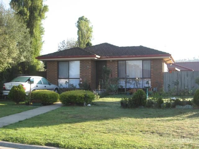 10 Laggan Ct, Endeavour Hills, VIC 3802