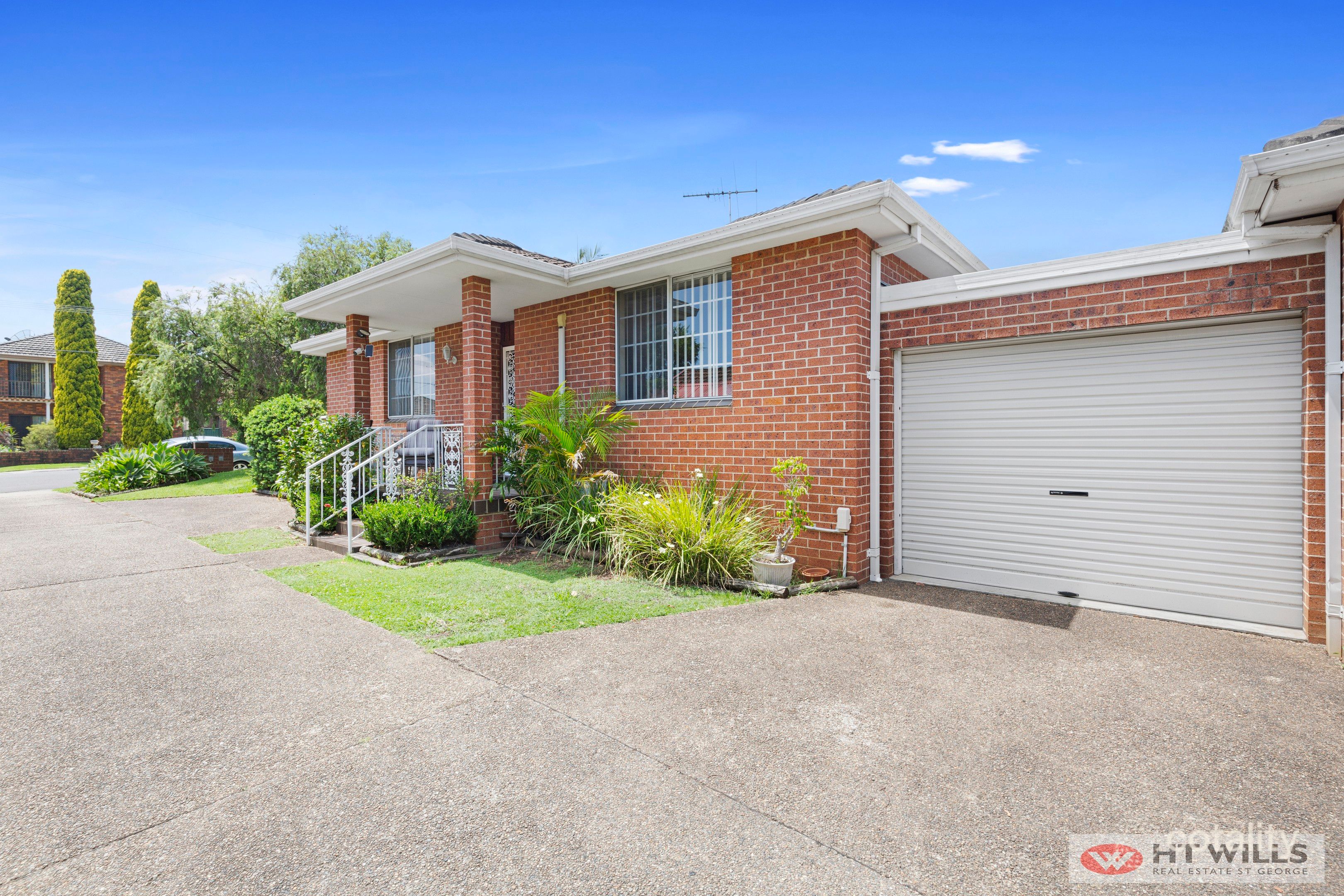 1/101 Gloucester Rd, Hurstville, NSW 2220