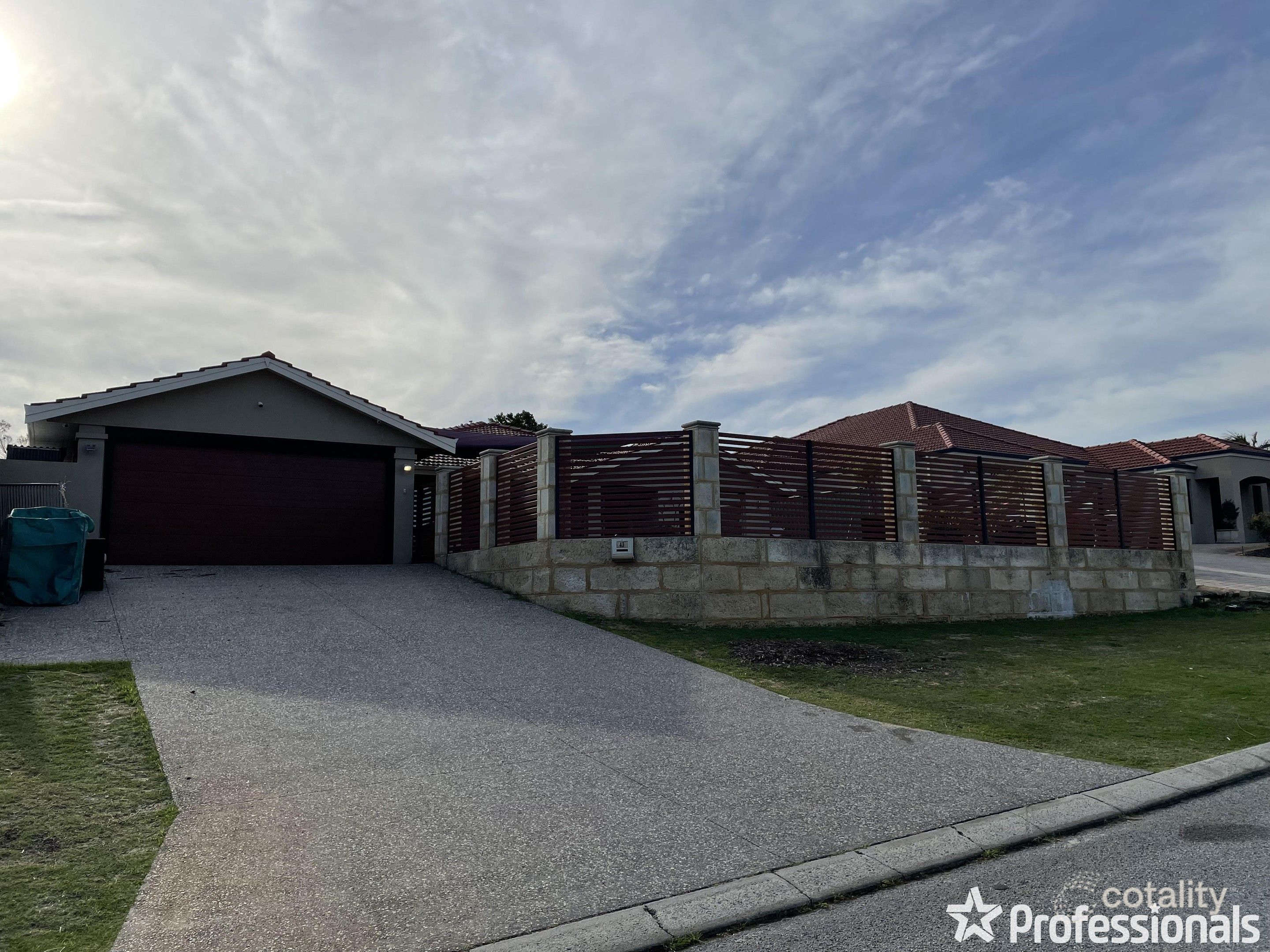 43 Explorer Dr, Thornlie, WA 6108