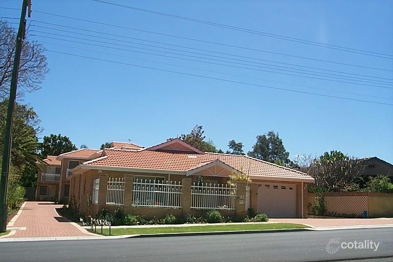 43c Hayes Ave, Yokine, WA 6060