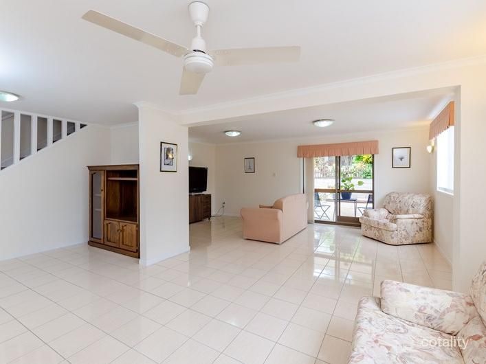 25 Oxley Dr, South Gladstone, QLD 4680