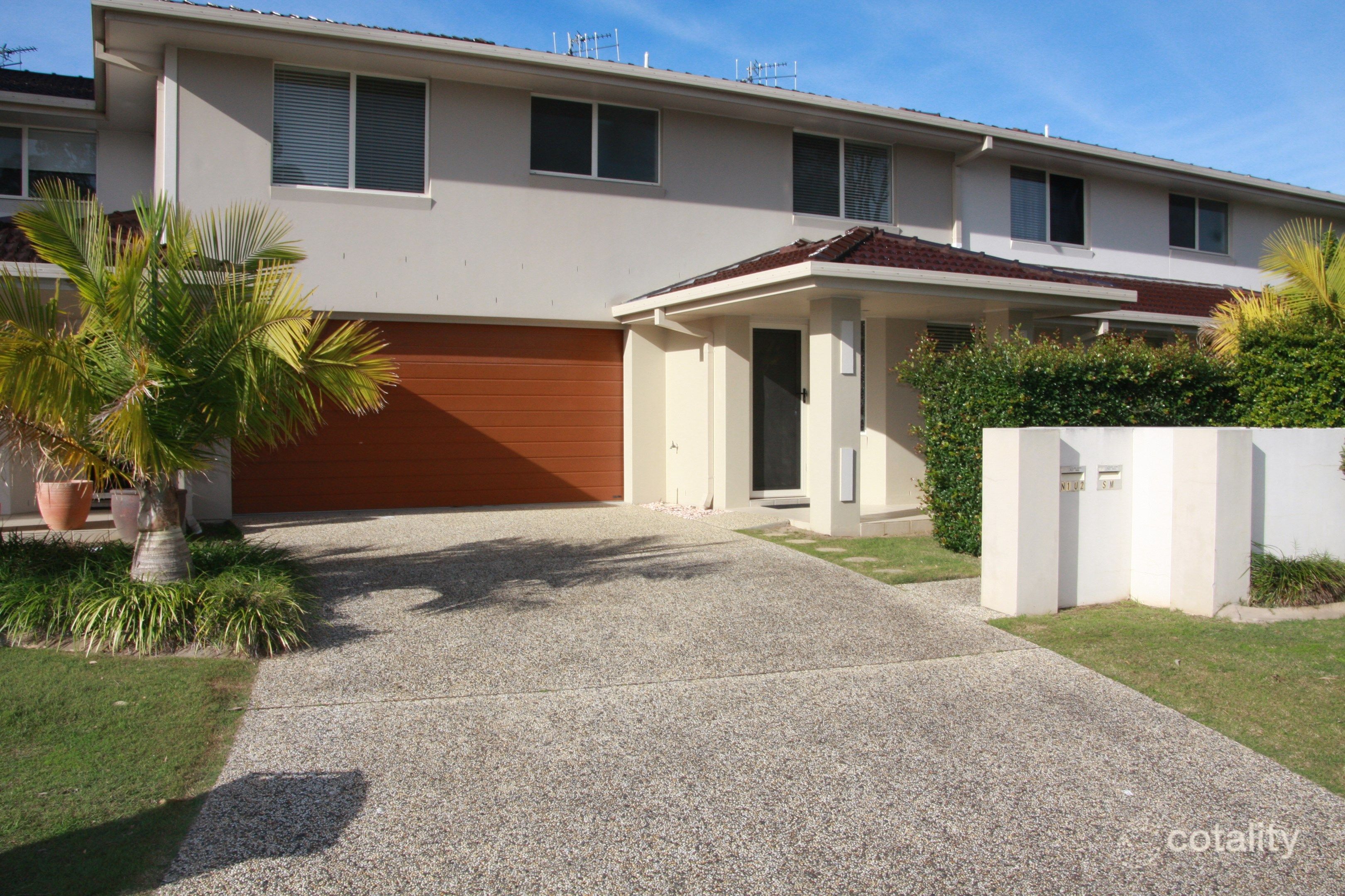 2/1 Laguna Pl, Port Macquarie, NSW 2444