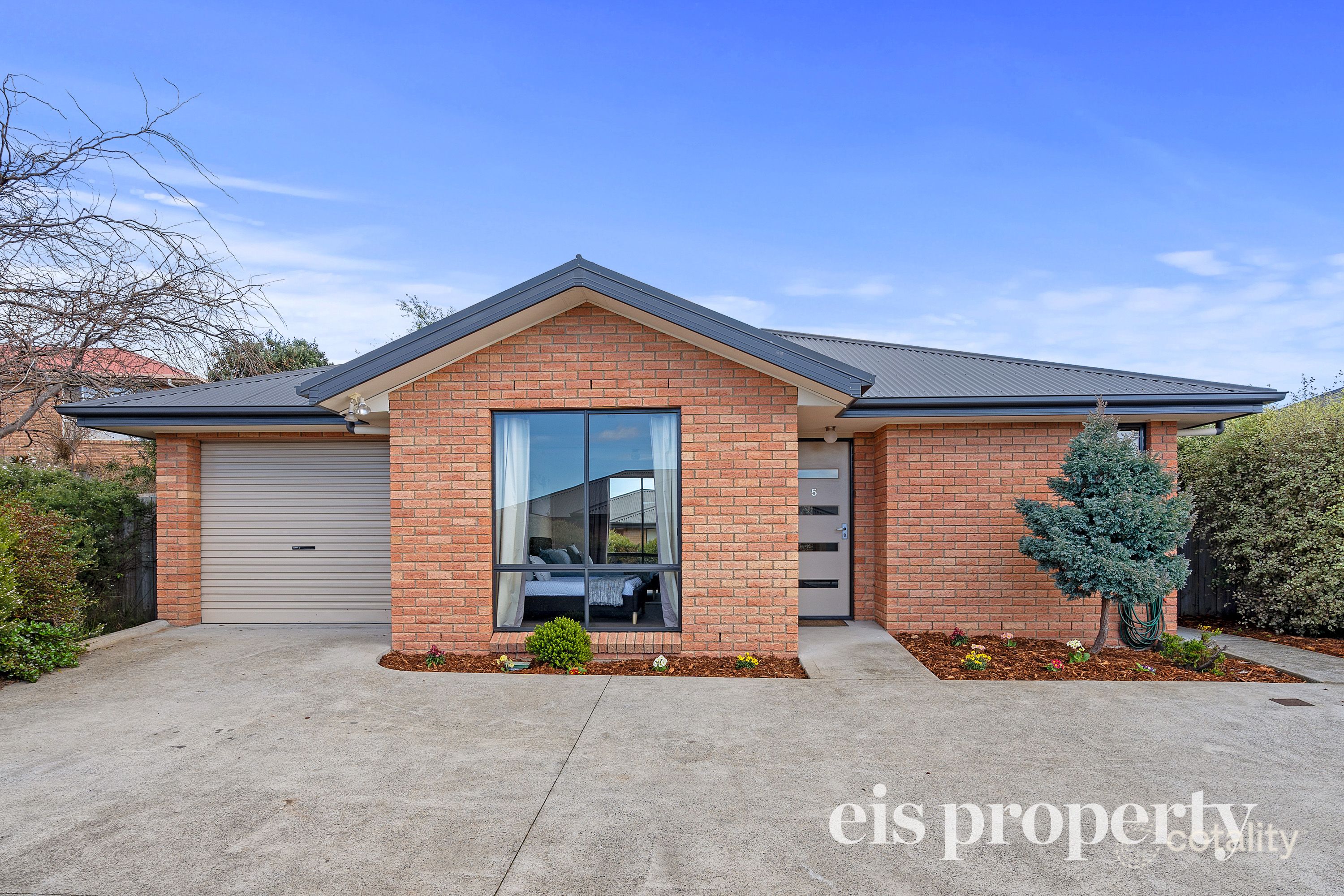 5/10 Wells Pde, Blackmans Bay, TAS 7052