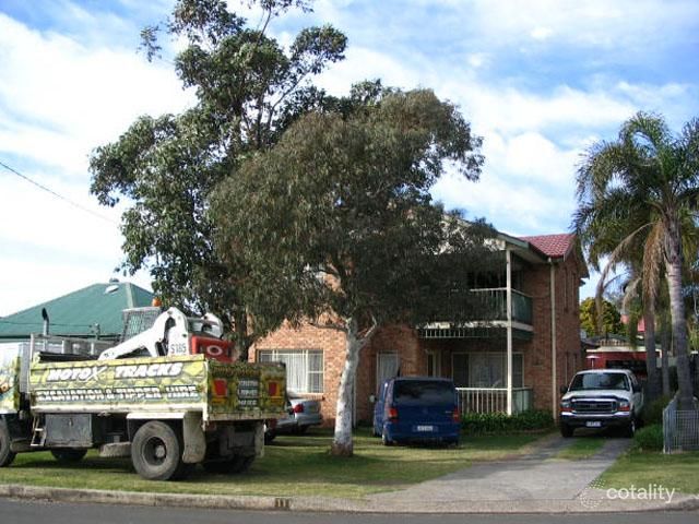 11 Glossop St, Towradgi, NSW 2518
