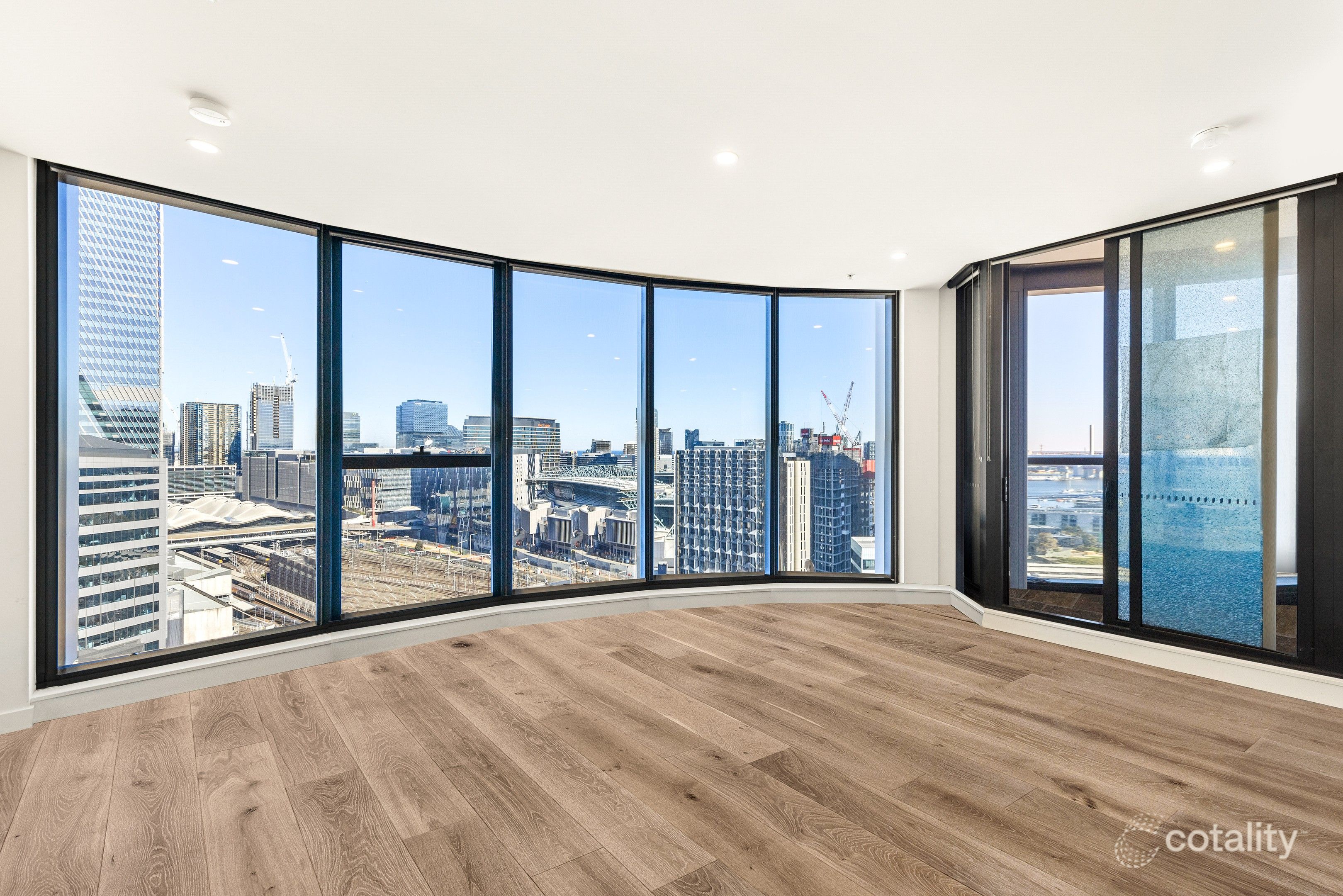 1804/105 Batman St, West Melbourne, VIC 3003