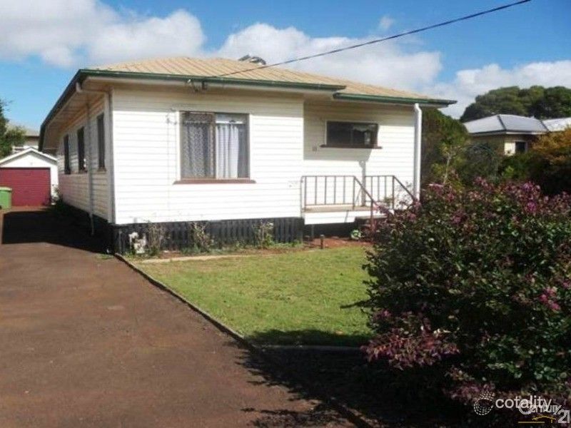 10 Goode St, Newtown, QLD 4350