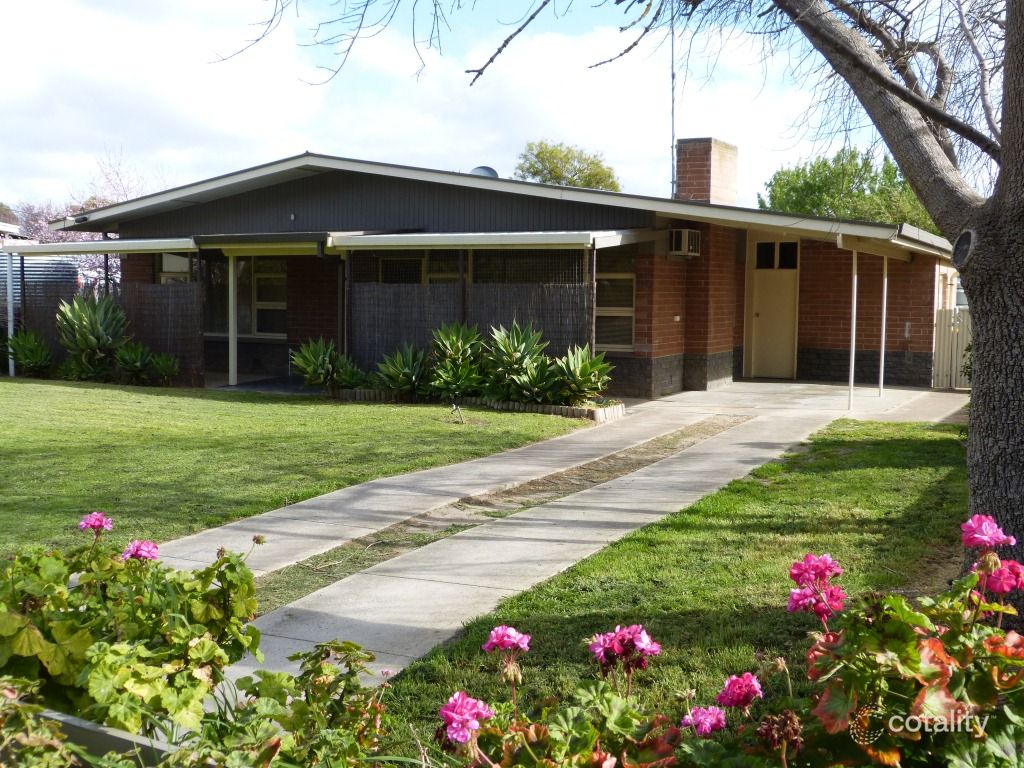 22 Railway Tce, Coonalpyn, SA 5265
