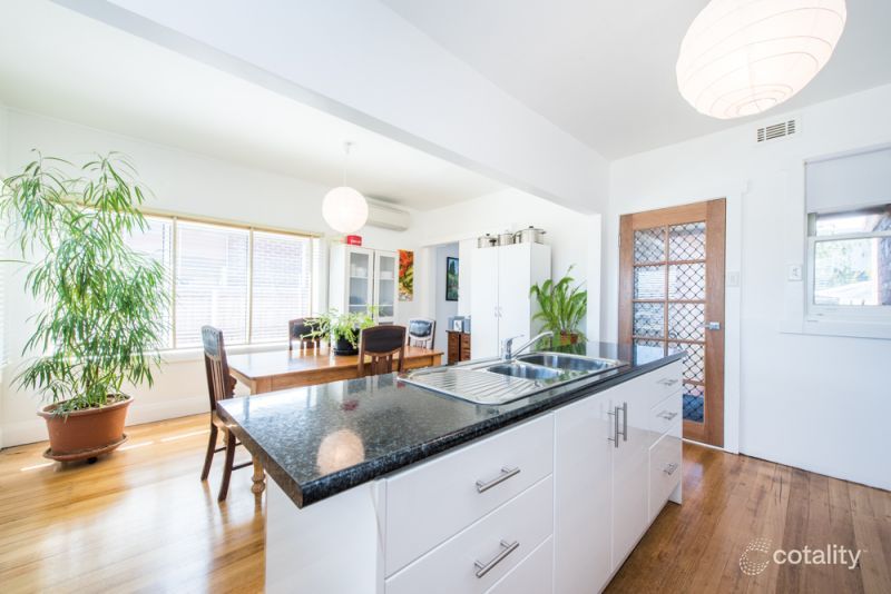 75 Tompsons Lane, Newnham, TAS 7248