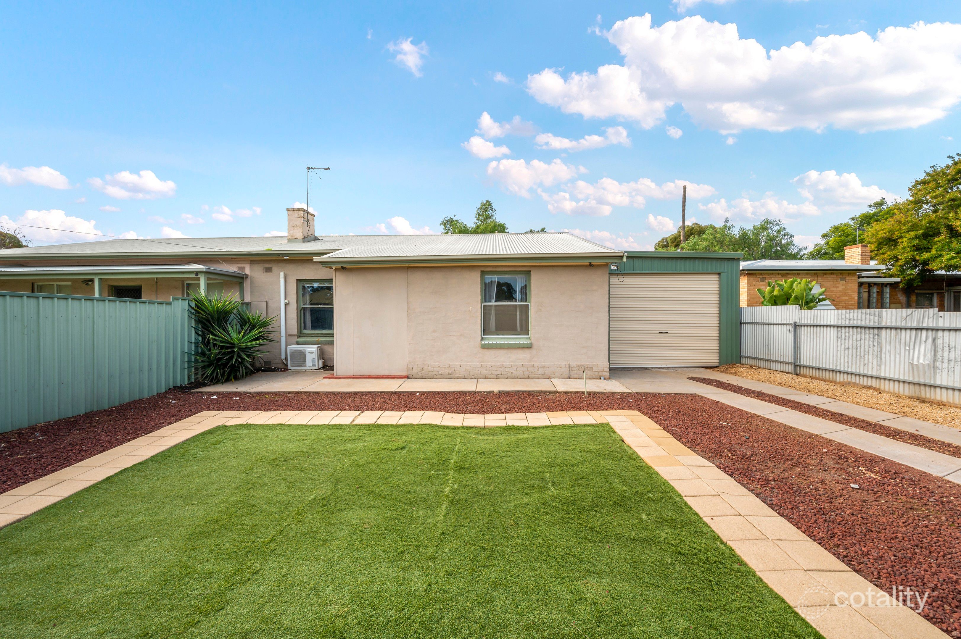 33 Jeffries Rd, Elizabeth South, SA 5112