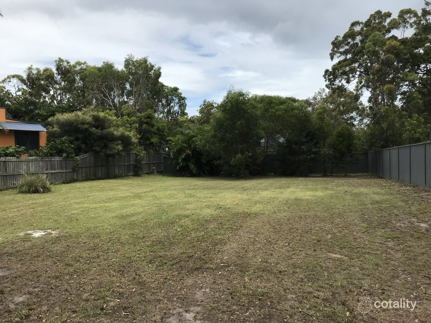 9 Leanne St, Macleay Island, QLD 4184