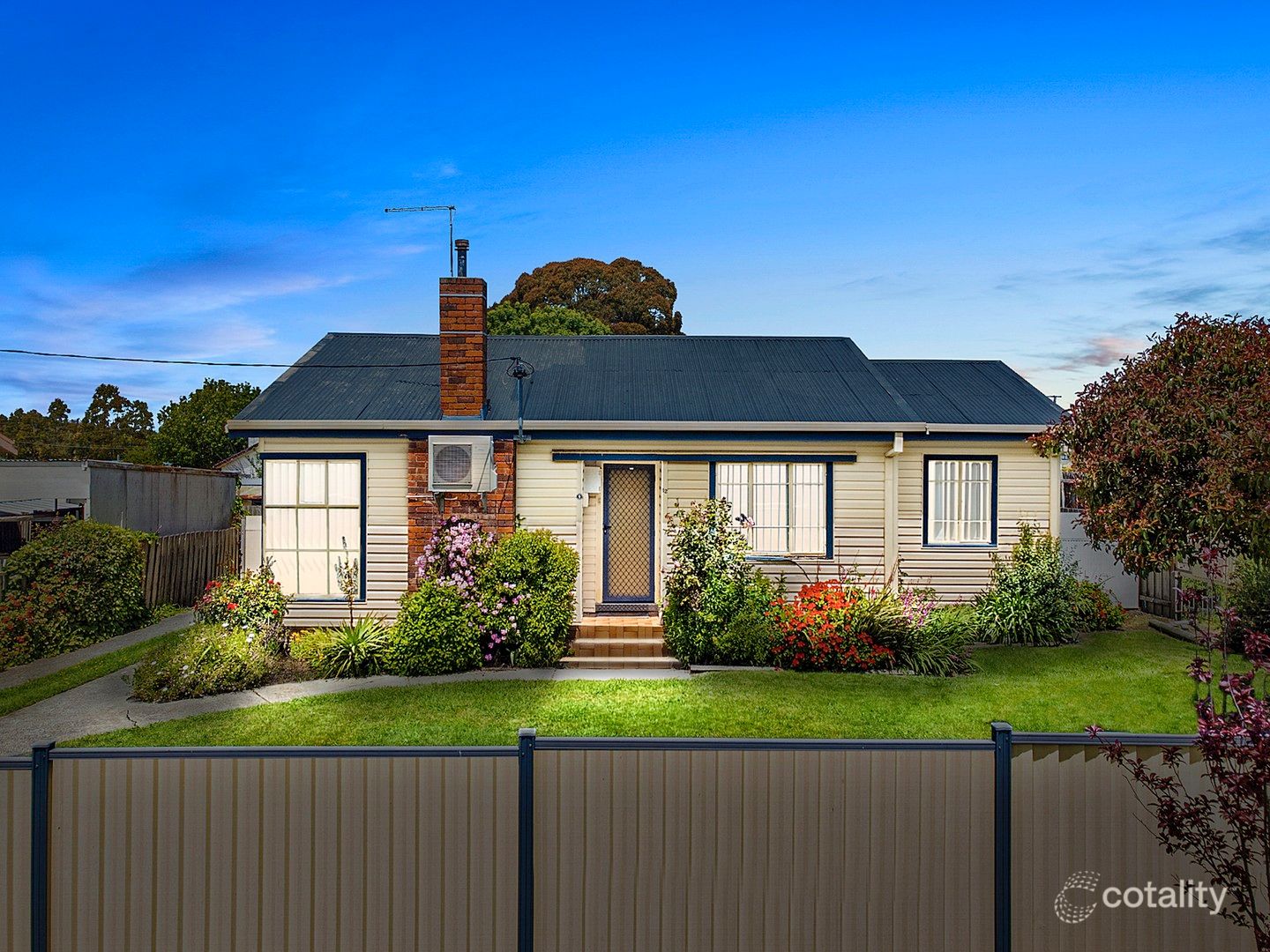 12 Hume St, Mayfield, TAS 7248