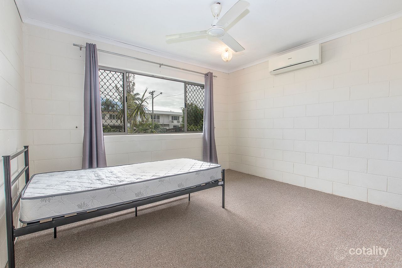 9 Hall St, Kirwan, QLD 4817