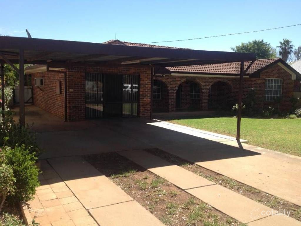 186 Murgah St, Narromine, NSW 2821