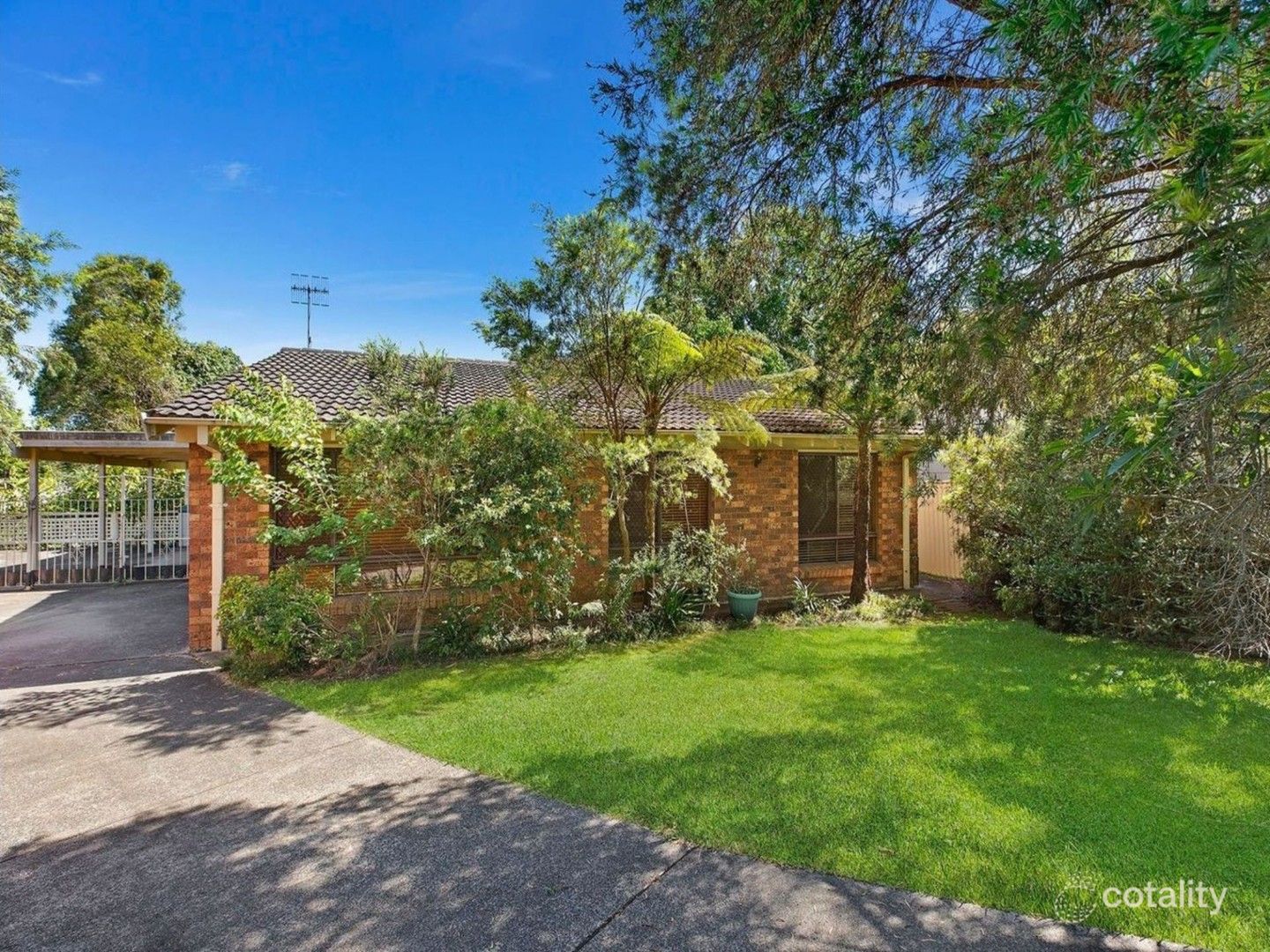 5 Ronda Cl, Berkeley Vale, NSW 2261