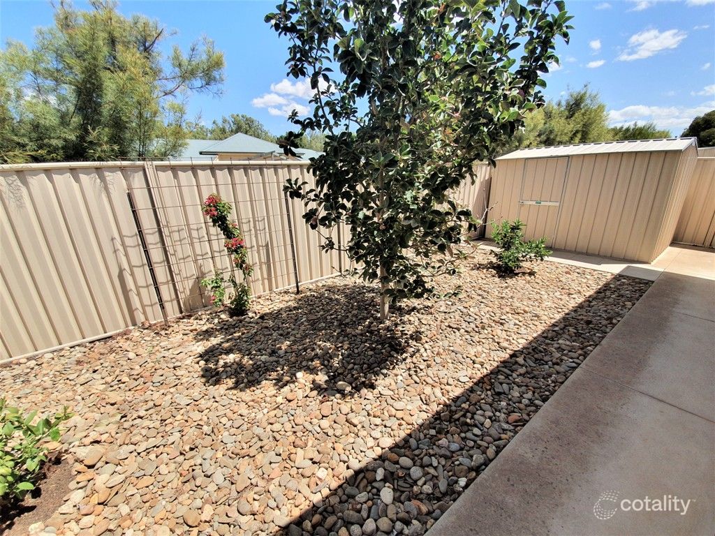 144 Bank St, Howlong, NSW 2643