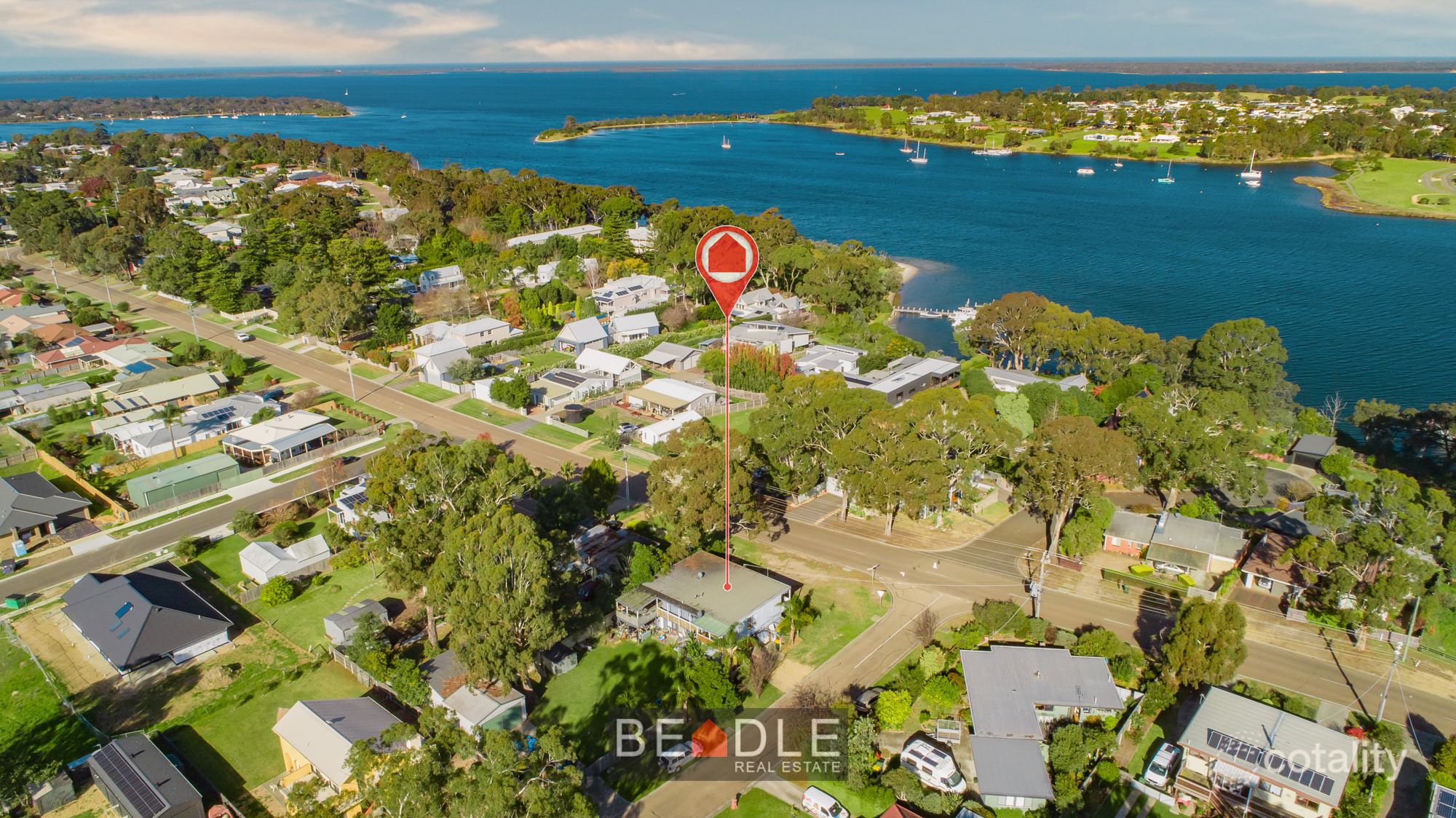 122 Newlands Dr, Paynesville, VIC 3880