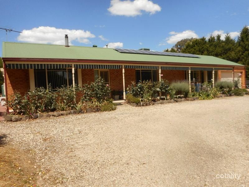 11 Bonnieview Ct, Wandong, VIC 3758