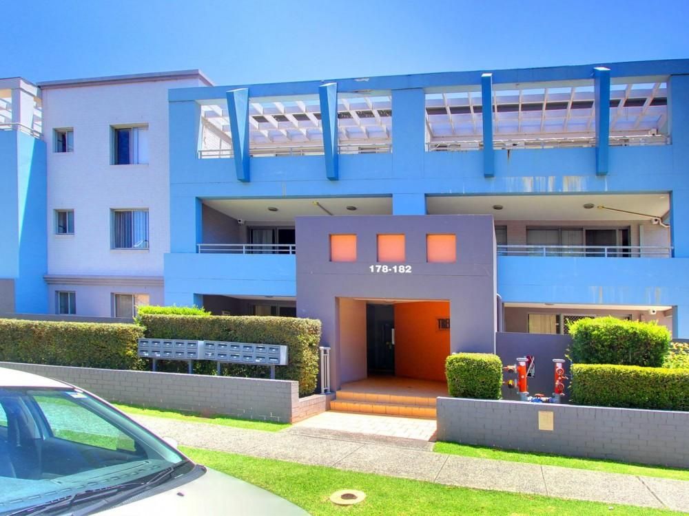18/178-182 Bridge Rd, Westmead, NSW 2145