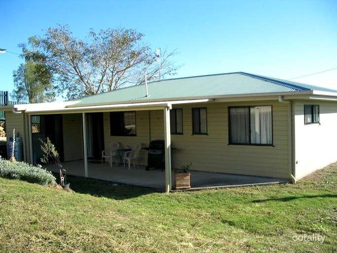 3 Laurison St, Gin Gin, QLD 4671