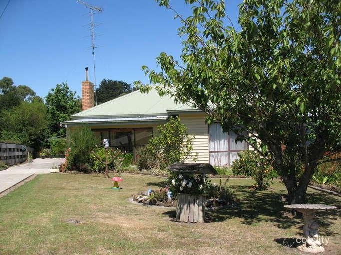 5 Morgan St, Timboon, VIC 3268