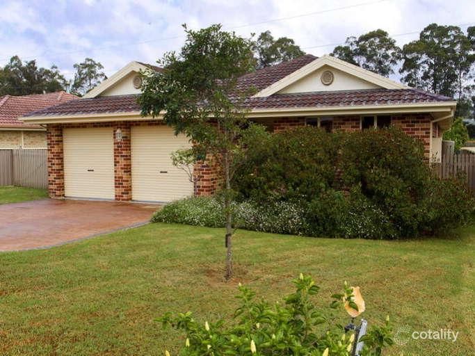 7 Lightwood Dr, West Nowra, NSW 2541