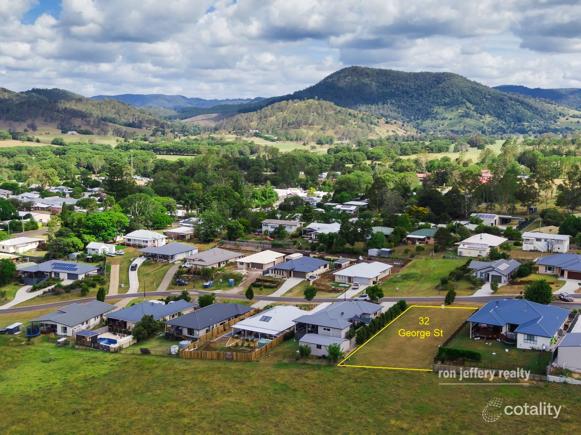 32 George St, Kenilworth, QLD 4574