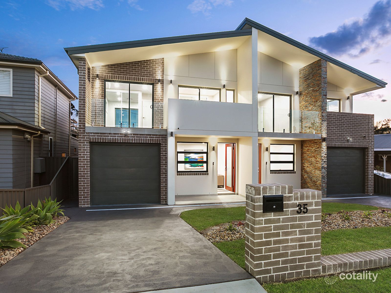 35 Parkview Ave, Picnic Point, NSW 2213