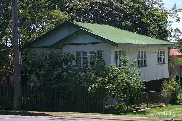 305 Preston Rd, Wynnum West, QLD 4178