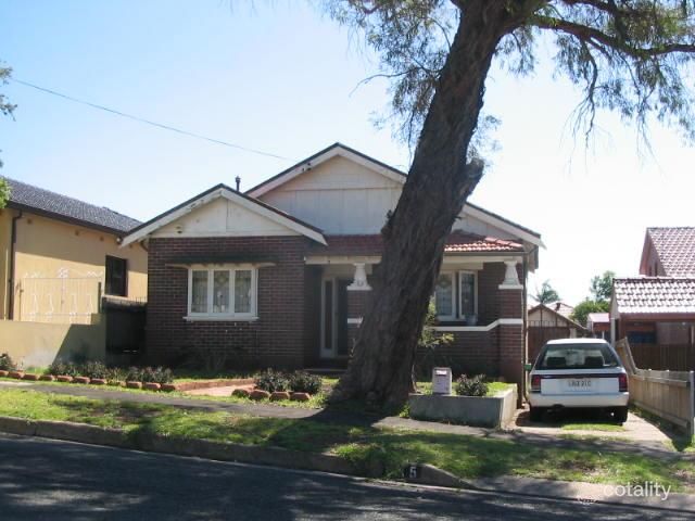 5 Summit St, Earlwood, NSW 2206