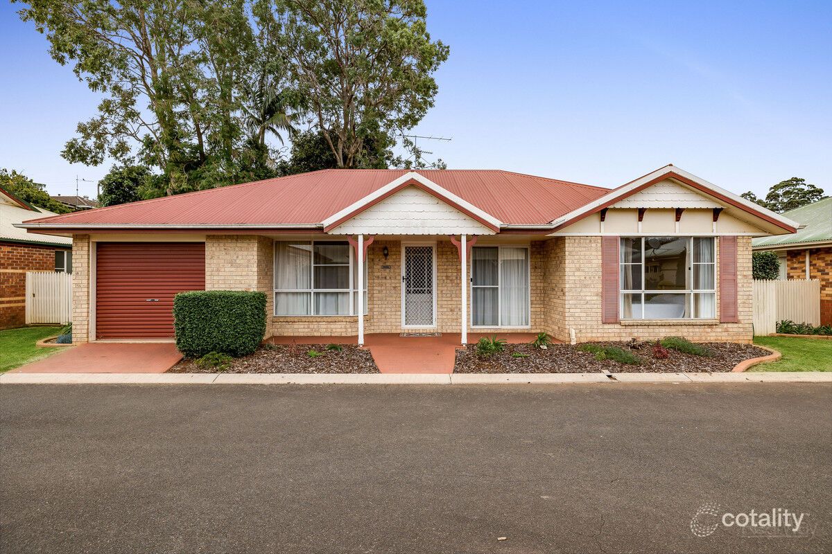 4/279 Mackenzie St, Centenary Heights, QLD 4350