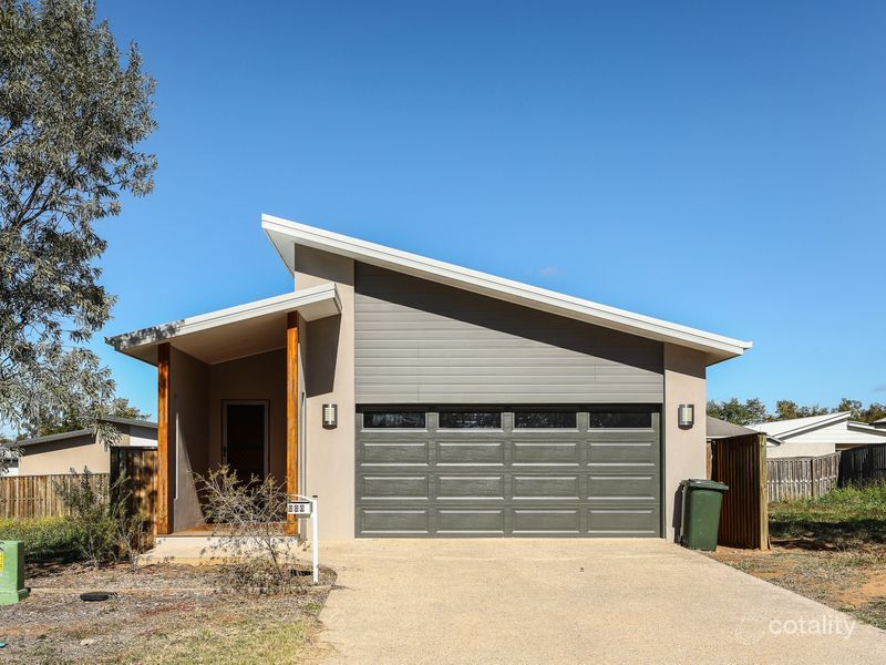 226 Mcdowall St, Roma, QLD 4455