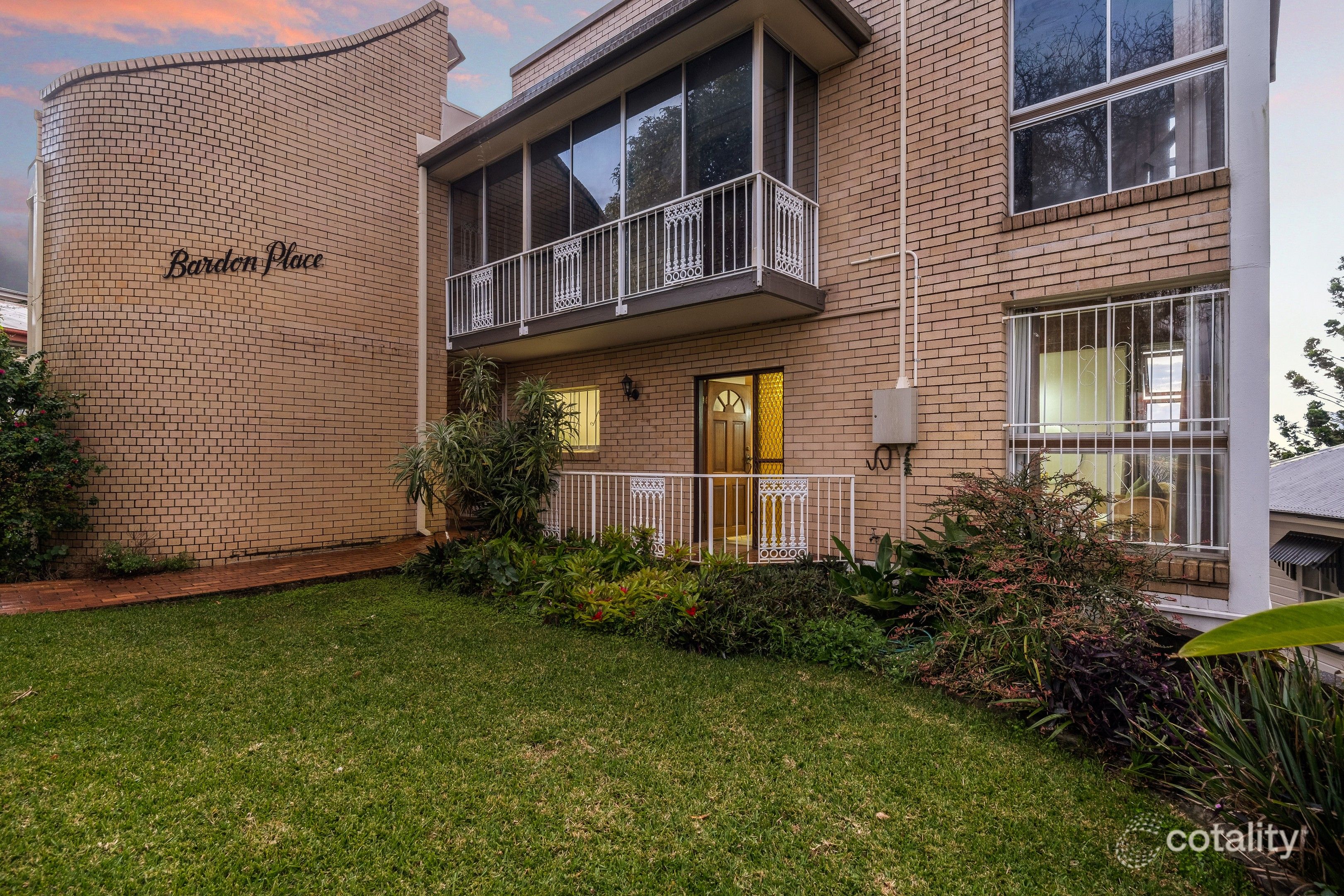 1/175 Jubilee Tce, Bardon, QLD 4065