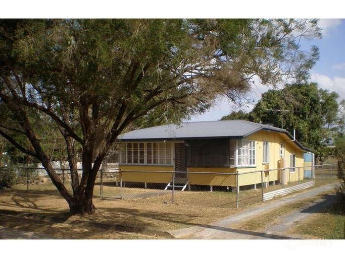 26 Maud St, Mirani, QLD 4754