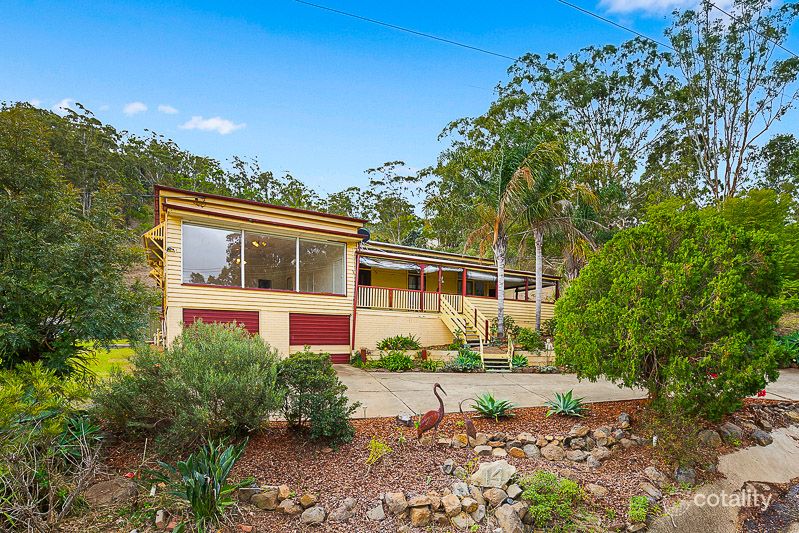 14 Rowland Ct, Gowrie Mountain, QLD 4350