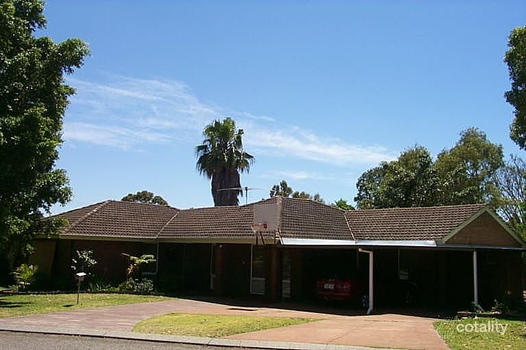 16 Delamere Way, Camillo, WA 6111