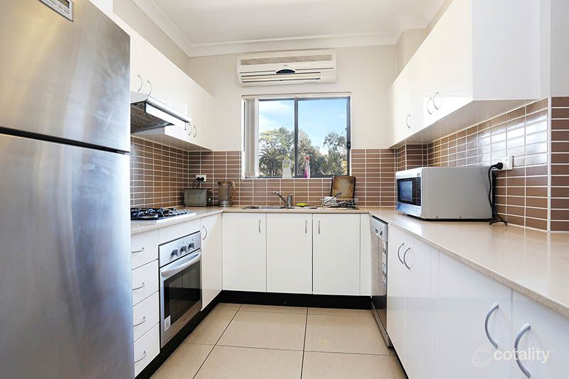 2/20-22 Briens Rd, Northmead, NSW 2152