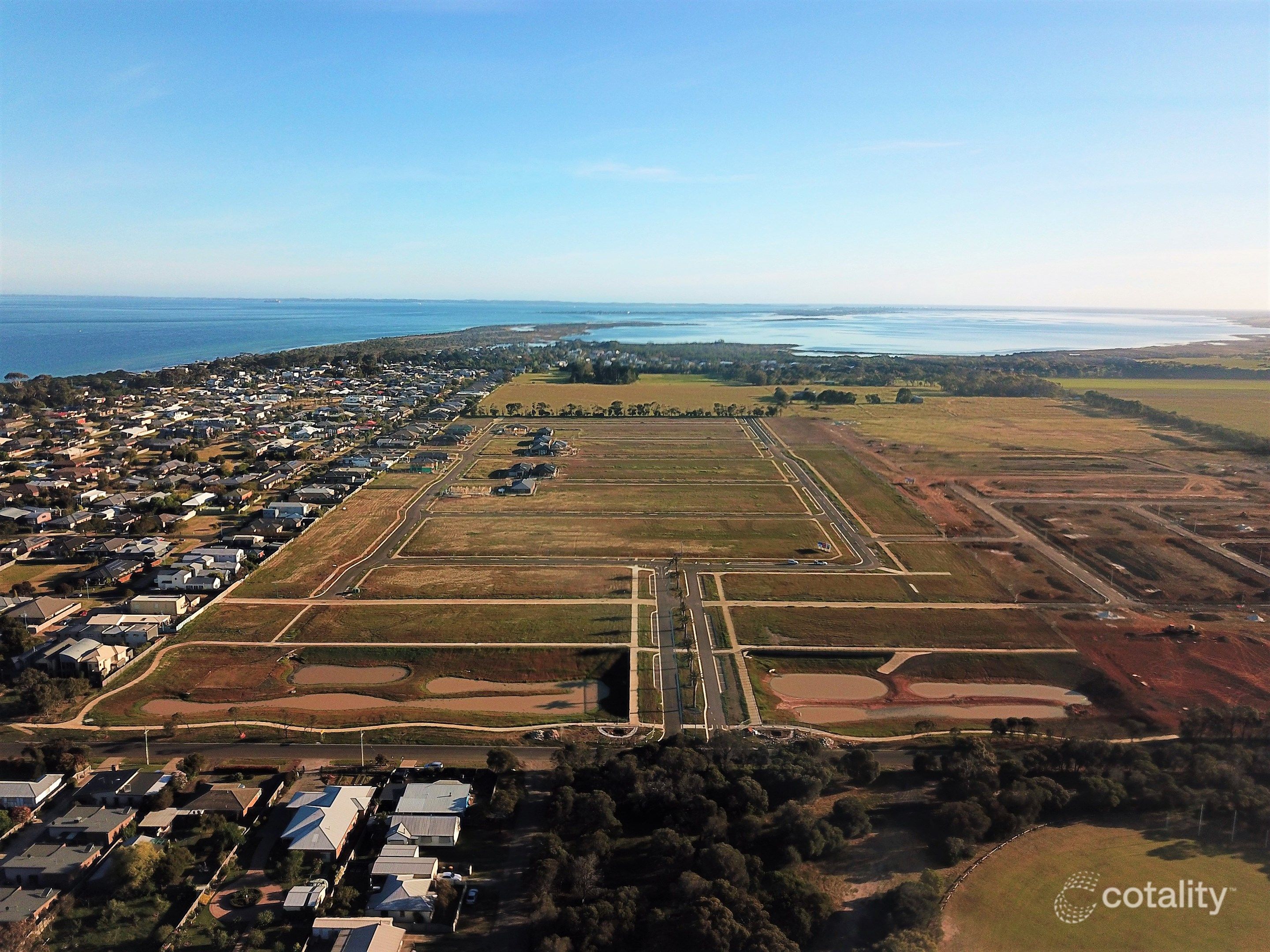 6 Port Deakin St, St Leonards, VIC 3223