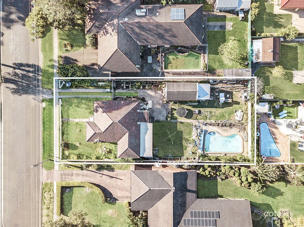 65 Victor Ave, Picnic Point, NSW 2213