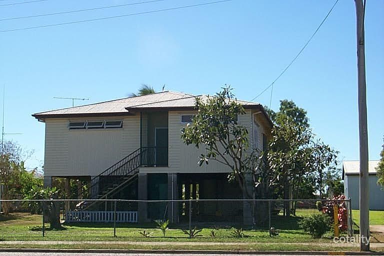 165 Eighth Ave, Home Hill, QLD 4806