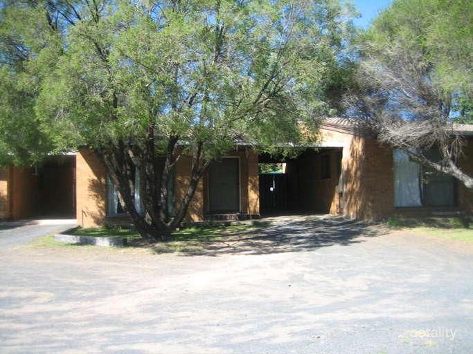 46-48 Edwards St, Coonabarabran, NSW 2357