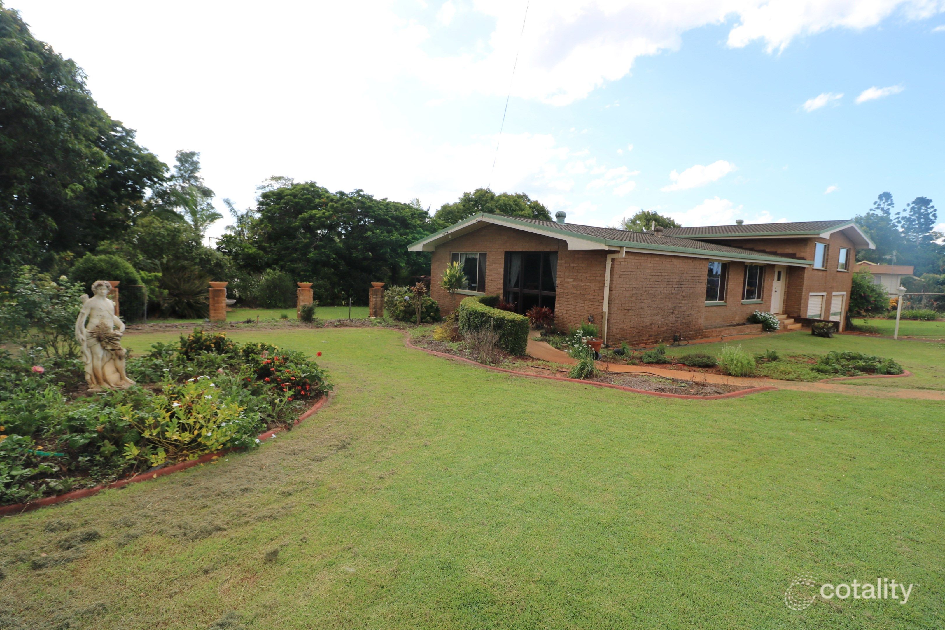 60 Broadhurst St, Childers, QLD 4660