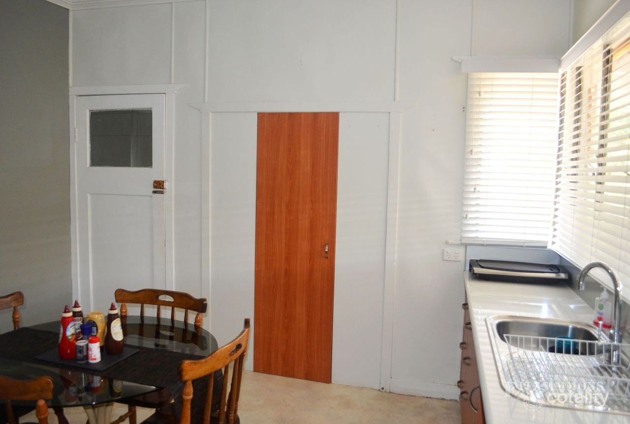 52 Moreton St, Dalby, QLD 4405